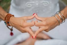 Kalechwara Mudra. Hillion Yffiniac Langueux Pommeret Coetmieux Morieux Planguenoual Andel Saint-Alban Saint-Brieuc